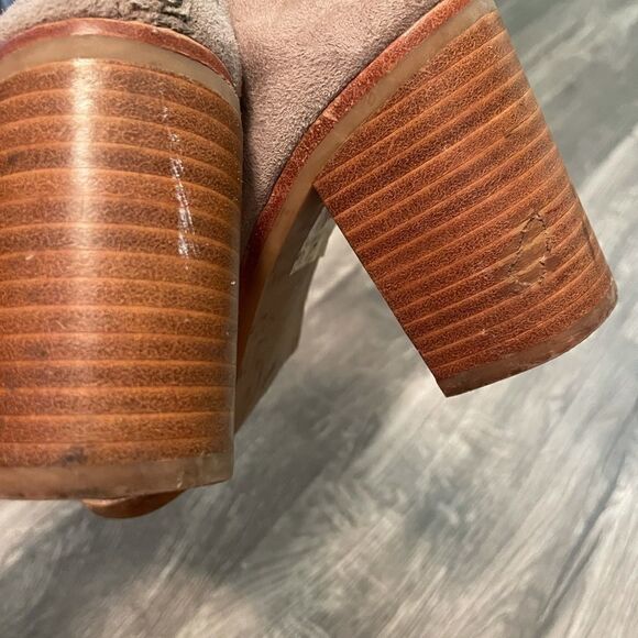 Revolve Jeffrey Campbell Cors Lace Up Booties Beige Suede - Picture 11 of 12